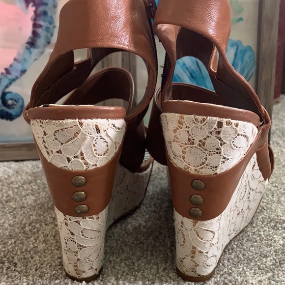 Wedges - Picture 3 of 3